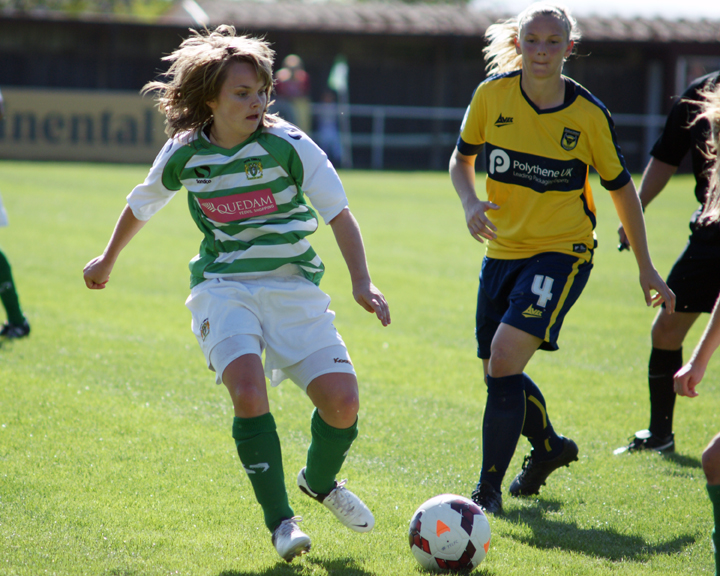 File:Ellie Curson - Yeovil Ladies.jpg