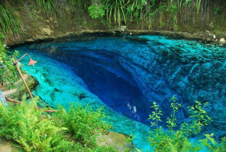 File:Hinatuan enchanted river.jpg