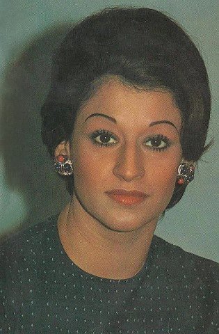 Archivo:Warda Al Jazairia.jpg