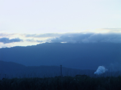 File:Gordonvale mill and mountain.jpg