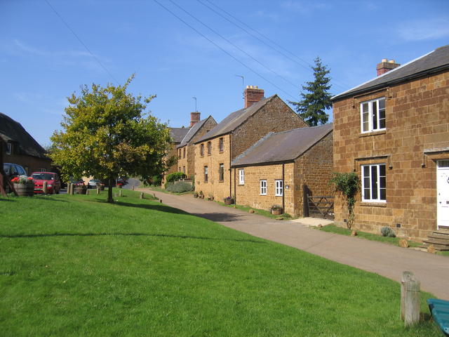 File:North Newington - geograph.org.uk - 236892.jpg