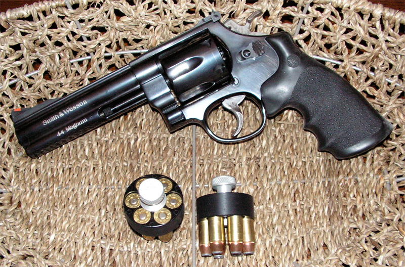 File:Smith & Wesson Mod.29.jpg