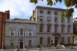 File:UCDNewmanHouse.jpg