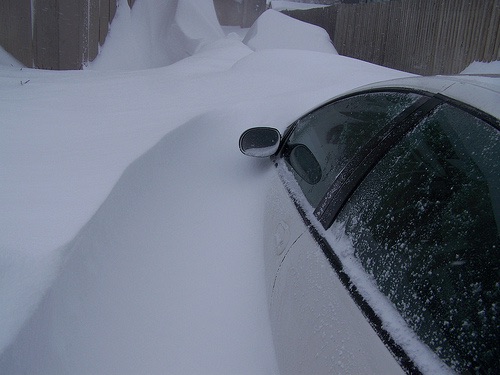 File:Accumulation covering car in Pleasant Prairie Wisconsin.jpg