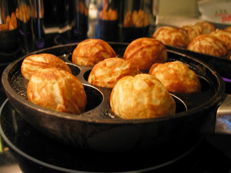 File:Aebleskiver.jpg