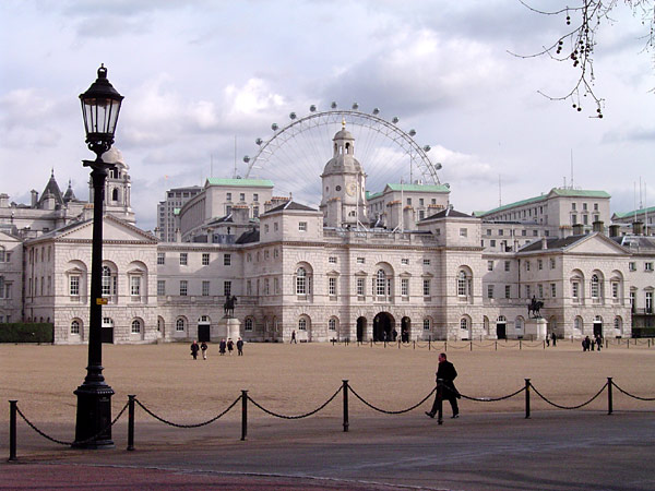 Файл:Horse guards 2004.jpg