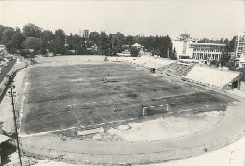 File:Old GSP stadium circa 1910.gif