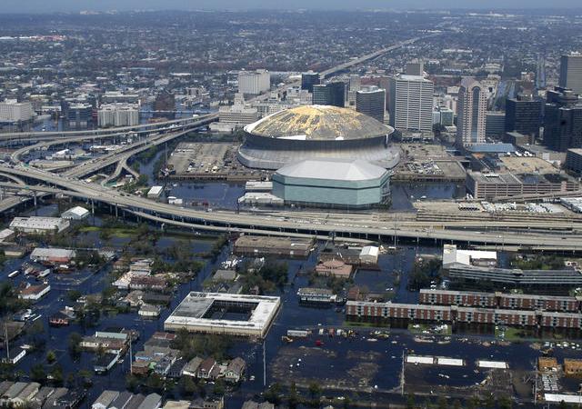 File:Navy flooded New Orleans 20050901 trim.jpg