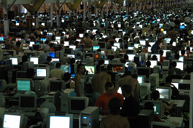 File:Campus Party.jpg