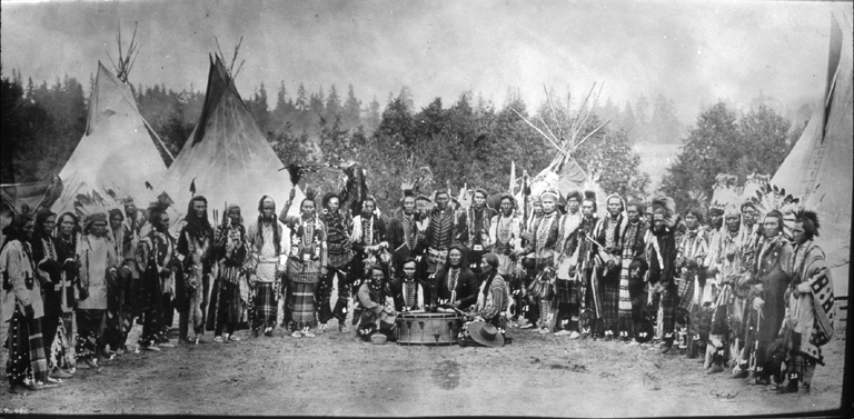 File:Salish-men-tipis-1903.jpg