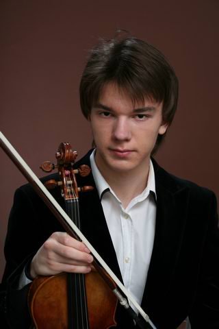 File:Yury Revich violin.jpg