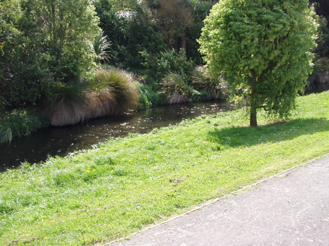 File:Heathcote River 1.JPG