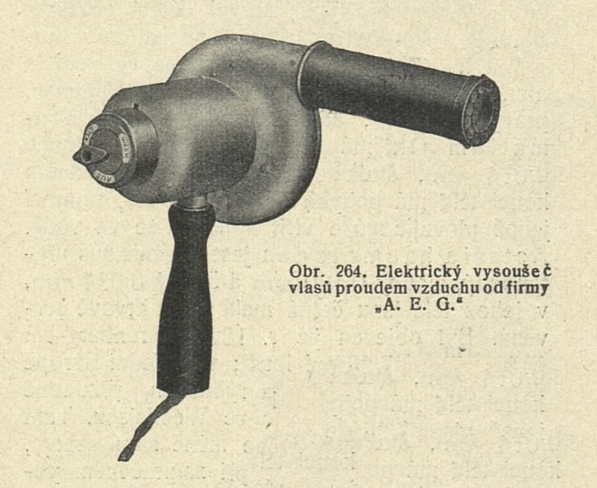 Файл:Vysoušeč vlasů AEG 1914.jpg