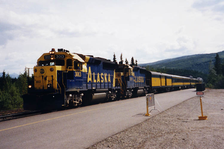 File:Alaska Railroad Denali station.jpg