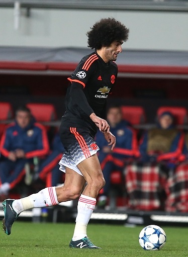 Archivo:Marouane Fellaini 2015.jpg