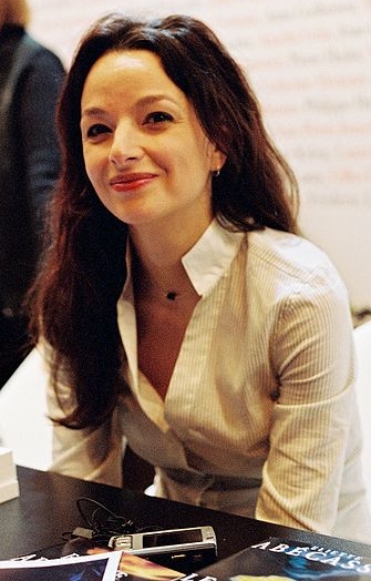 File:Eliette Abécassis (cropped).jpg