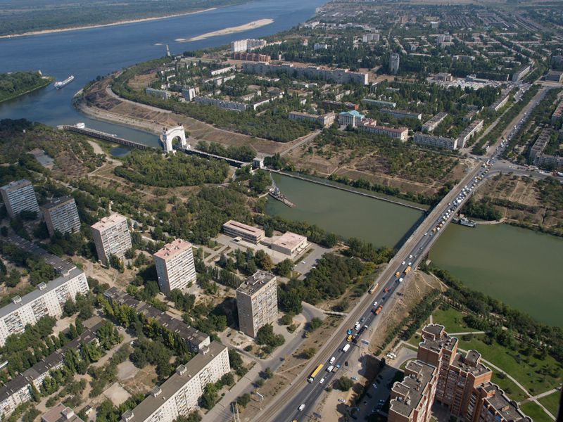 Файл:Krasnoameyskiy district of Volgograd 001.jpg