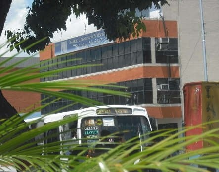 File:Sede Puerto Ordaz.jpg