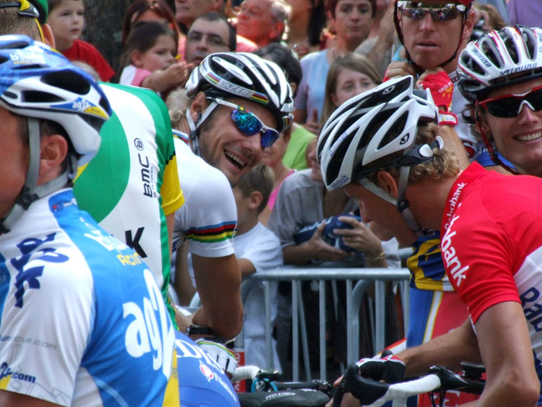 File:Boonen in group.jpg