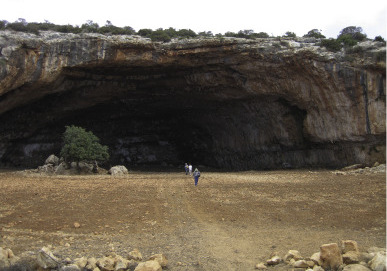 File:Haua Fteah cave (half cropped).jpg