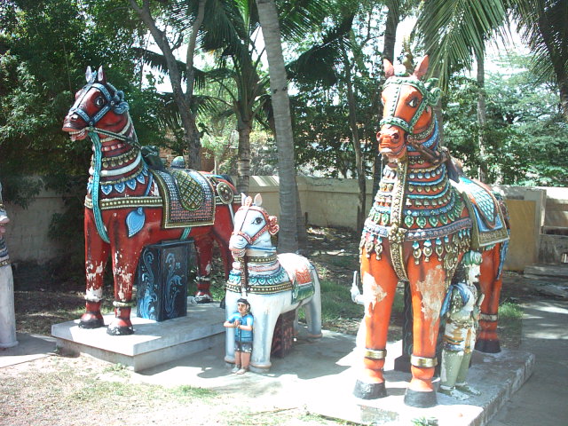 File:Native tamil temple.JPG