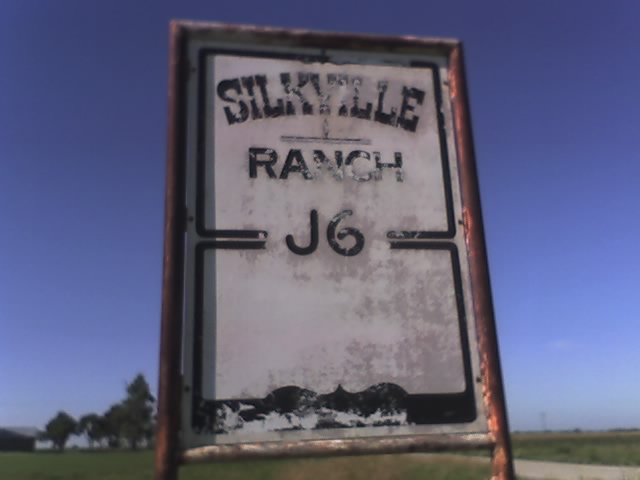 File:Silkville sign.jpg