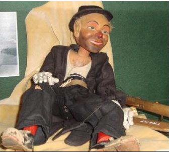 File:Tramp puppet.jpg