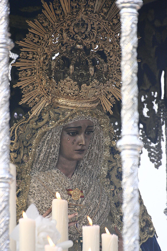 File:SemanaSantaSevillaAguas2.jpg