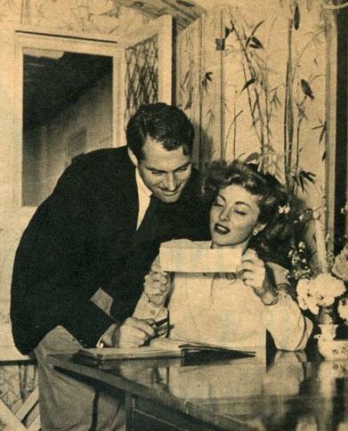 File:Alan and Mary Marshal, 1940s (cropped).jpg