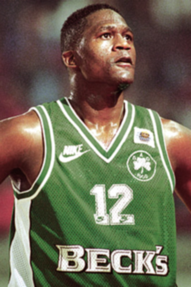 Archivo:1996 Dominique Wilkins Panathinaikos.jpg