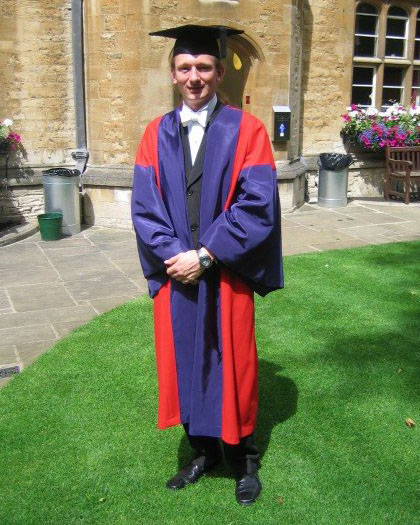 File:Dphil gown.jpg