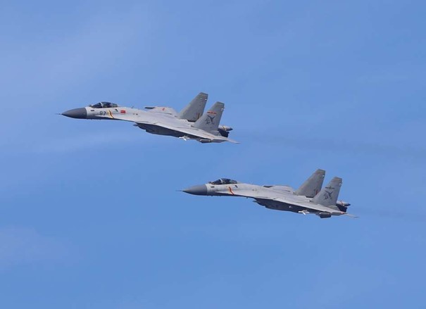 File:PLAN Shenyang J-15 carrier-based fighter aircraft 20221223.jpg