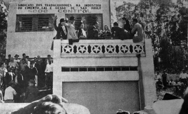 File:Assembleia do STIC-SP em agosto de 1962.png