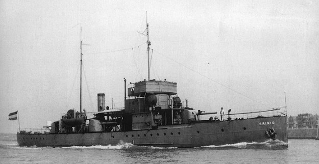 File:HNLMS Brinio.jpg