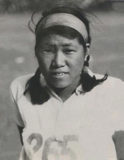 Archivo:Michiko Nakanishi 1932.jpg