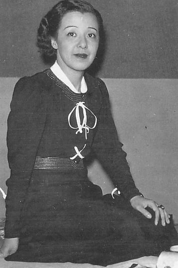 File:Yoshiko Okada circa 1935.JPG