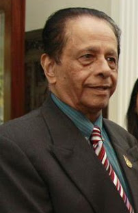 Файл:Anerood Jugnauth January 2013.jpg