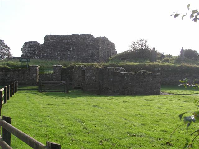 File:Banagher Old Church - geograph.org.uk - 595232.jpg