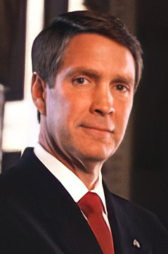 File:Bill Frist official photo (cropped).jpg