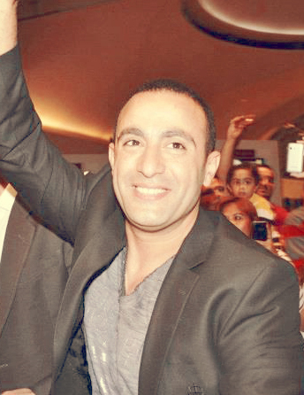 File:Ahmed Elsaqa in Dubai - ElMaslaha Premiere.jpg