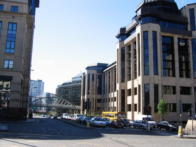 File:Edinburgh Financial District.jpg