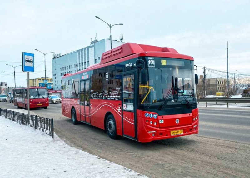 Файл:YAKUTSK-BUS.jpg