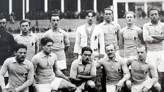 Archivo:French national football team - Olympic games 1920.jpg