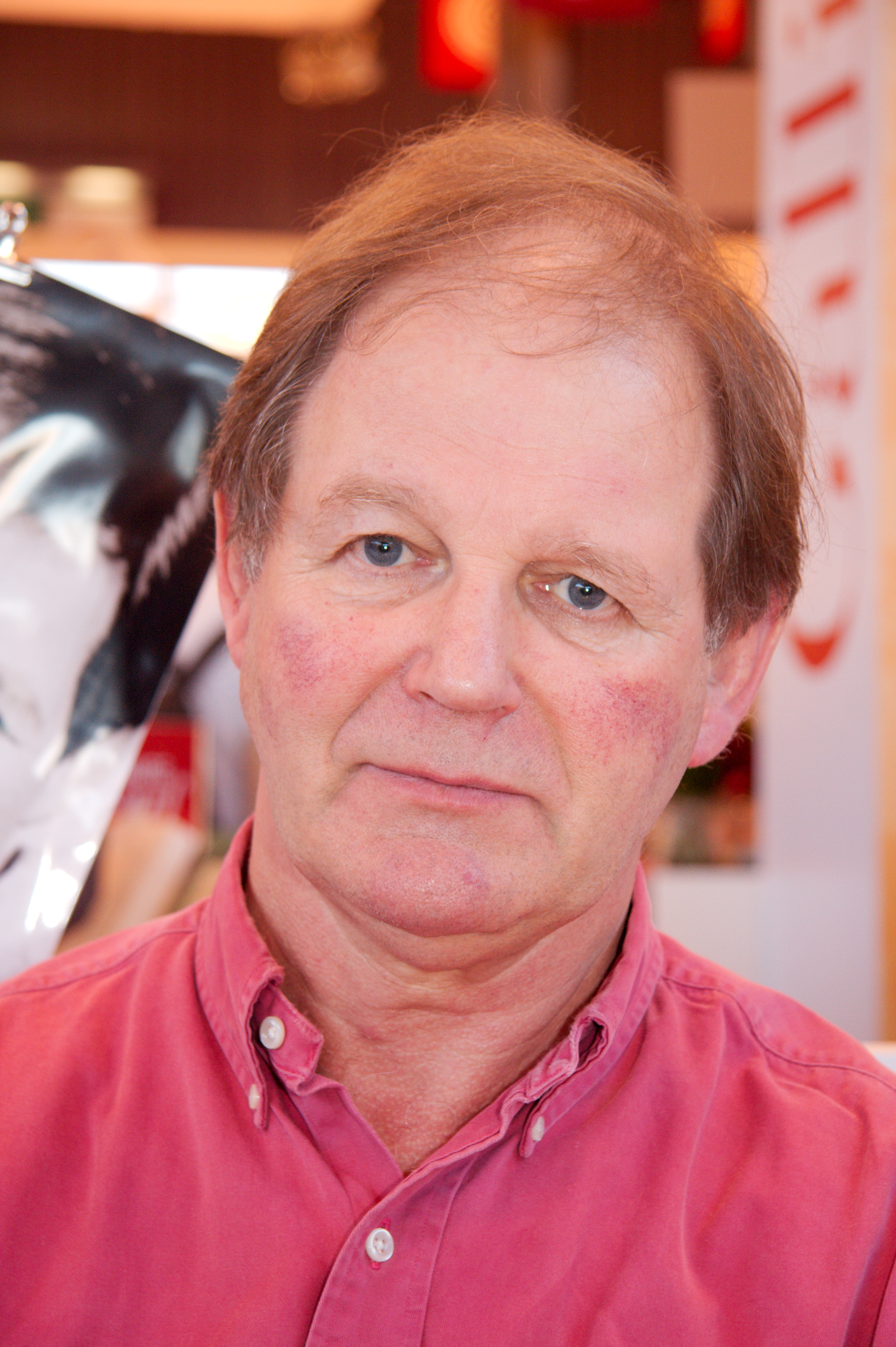 Morpurgo at a Paris book fair in March 2009