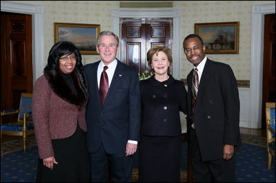 File:The Bushes and the Carsons.jpg