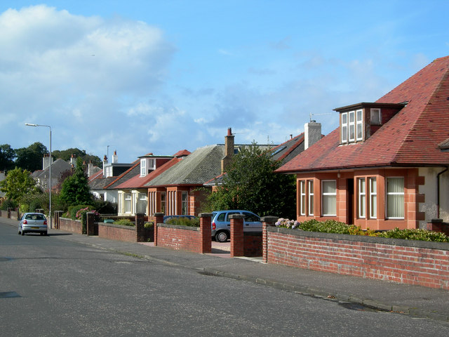 File:Bungalowland - geograph.org.uk - 244262.jpg