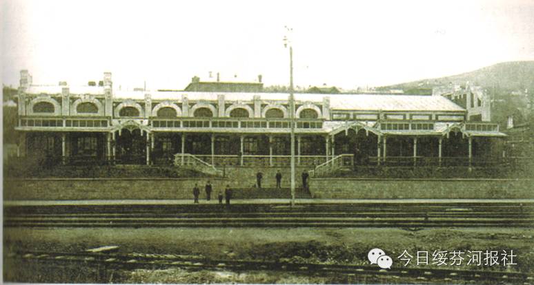 File:Suifenhe Railway Station in 1904,02.jpg