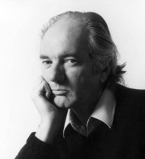 File:Thomas Bernhard (1987).jpg