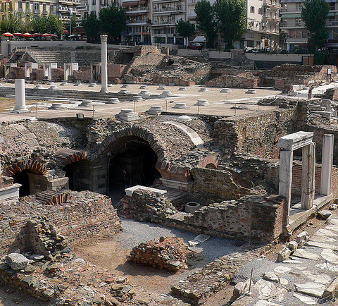 File:Thessaloniki-Roman forum.png