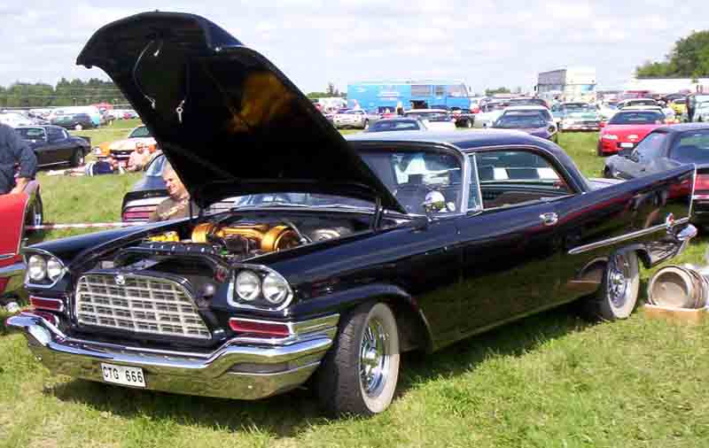 Archivo:Chrysler 300 C 1957 3.jpg